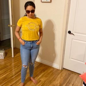 Crop top, size small